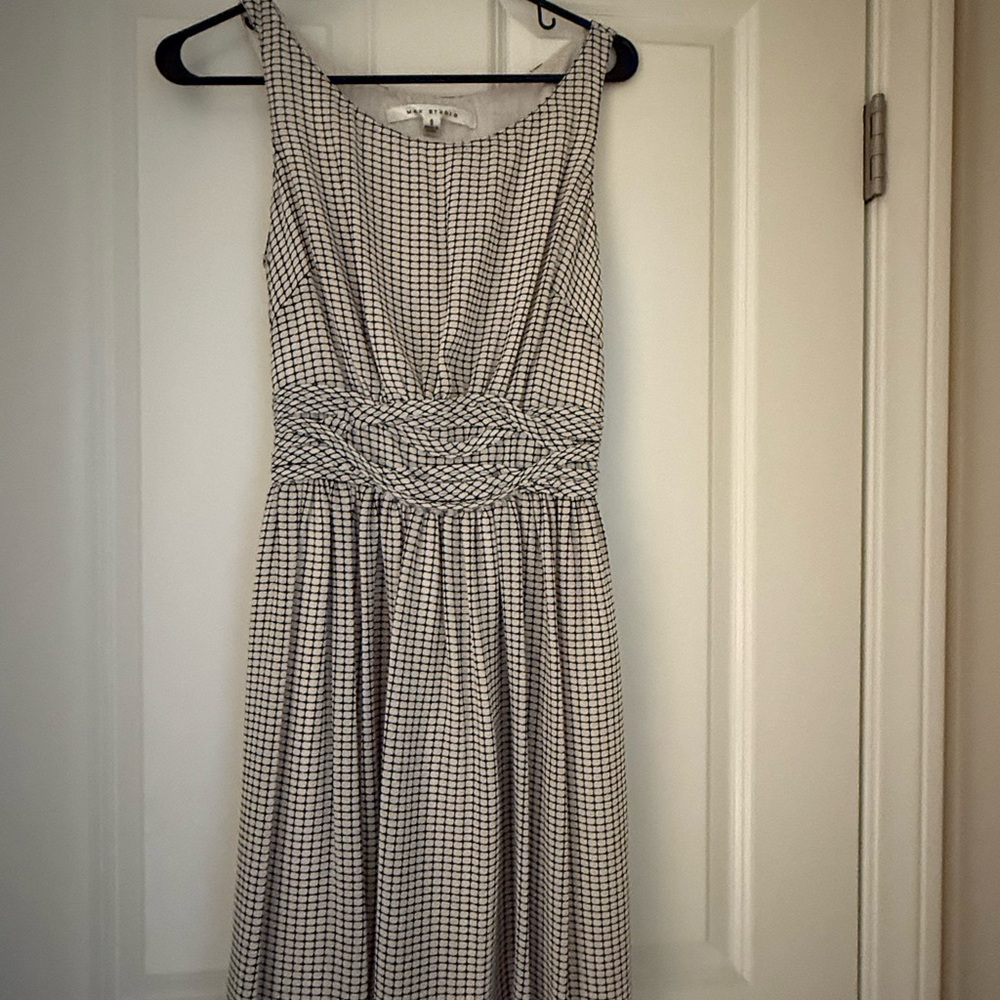 Max Studio Black and White Patterned Midi Dress